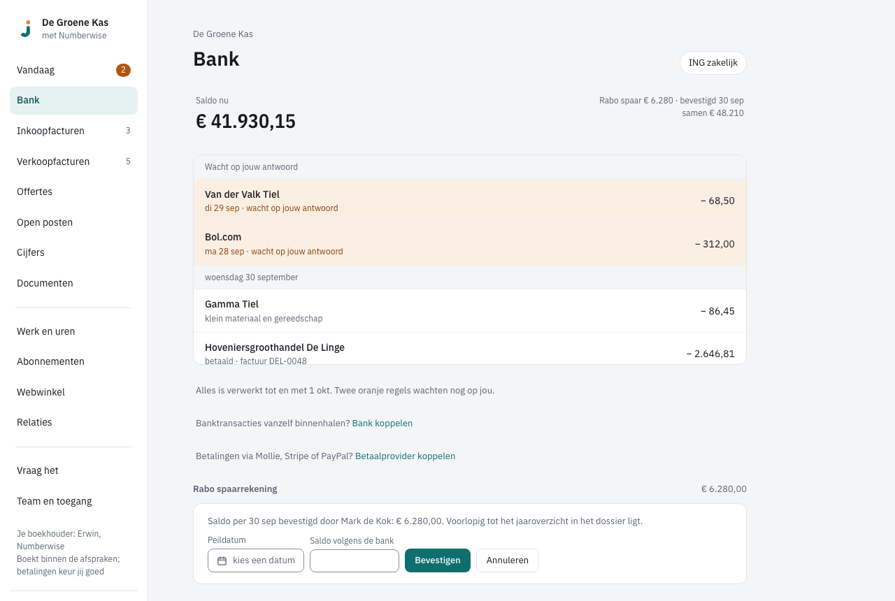Bank met onder de spaarrekening de vakken Peildatum en Saldo volgens de bank, en Bevestigen
